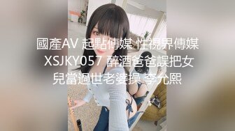 【新片速遞】  沈阳❤️Ts宣霖baby❤️ - 粉红女郎 喜气洋洋 边看书边被学哥在后门折磨我，差一点分心！