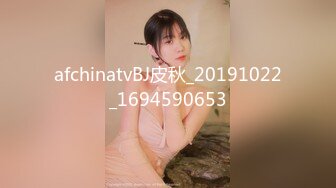 高颜值美妖TS李诗诗 口活妖女，旋转直男鸡巴含进嘴里，吸取精液，啊啊啊老公快快射我嘴里，我想吃你的大鸡巴！