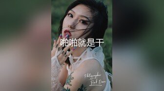 迷人超短裙人妖厨房里没等饭做好性欲来了蹲下就胯下吃JJ撅起屁股各种插菊花