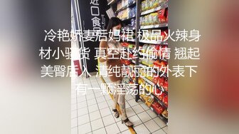   短发妹子和男友的日常性爱，先洗澡，再给男友洗屌，蹲姿深喉吃屌，到床上暴力打桩颜射一脸