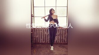 黑客破解网络摄像头监控偷拍几个服装店里美女试穿衣服