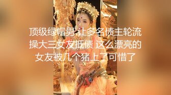  长得很哇塞的女神跟大哥在家激情啪啪，乖巧听话又很骚，温柔的舔弄大鸡