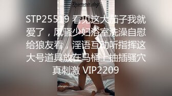 两个轻熟女少妇，大叔双飞，把他伺候的服服帖帖完美露脸