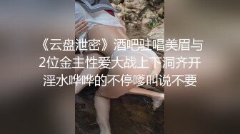 原创口活很棒的渔网袜女主播小姐姐