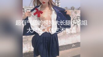 【新片速遞】 欲望小少妇全程露脸大秀直播，黑丝制服诱惑开局就是3个大屌干她小嘴喝逼逼玩弄骚奶子，淫声荡语不断干爽了