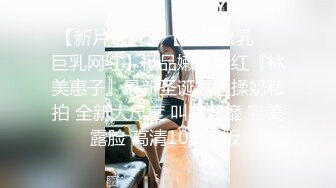 女儿的男友来家里，我去倒茶，竟然看到他在闻我的内裤，那模样令我好兴奋。欲求不满的我开始主动引诱他！