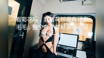 【新片速遞】 熟女妈妈 阿姨开始还抢手机 表情很镇静 操了几下就不行了 啊啊叫了 很真实 