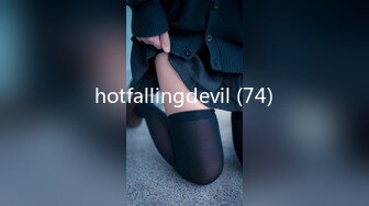 hotfallingdevil (74)