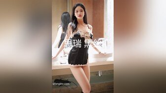 无水印10/4 黑皮衣大奶美女吃鸡被大肉棒无套输出猛怼啪啪作响VIP1196